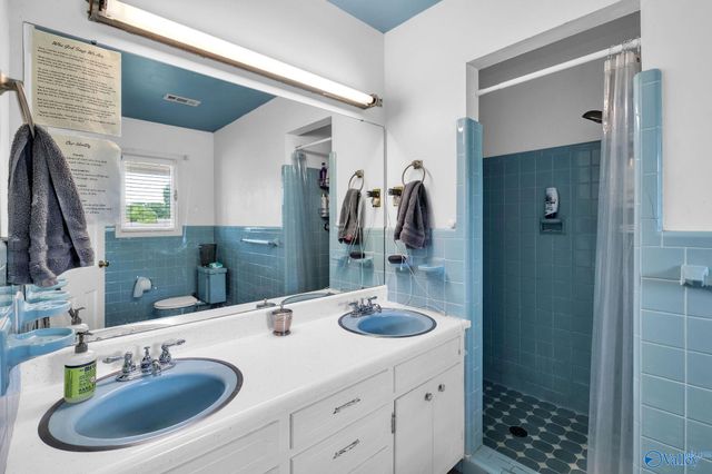 2212 Fleetwood Drive SE, Decatur, AL 35601