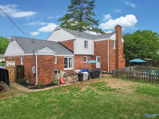2212 Fleetwood Drive SE, Decatur, AL 35601