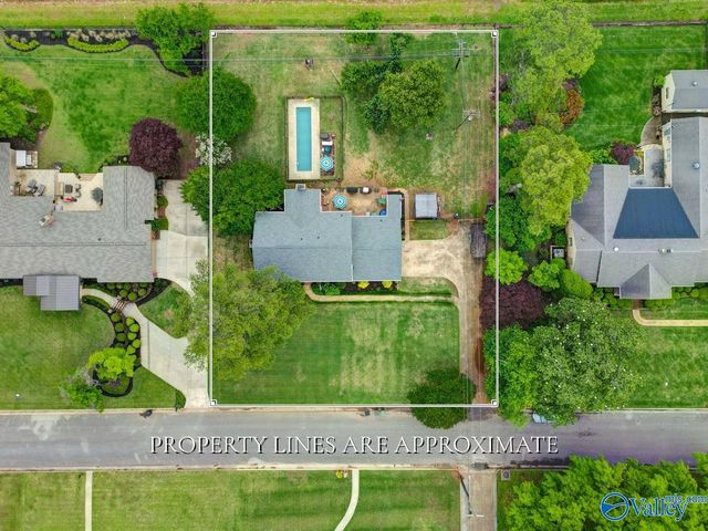 2212 Fleetwood Drive SE, Decatur, AL 35601