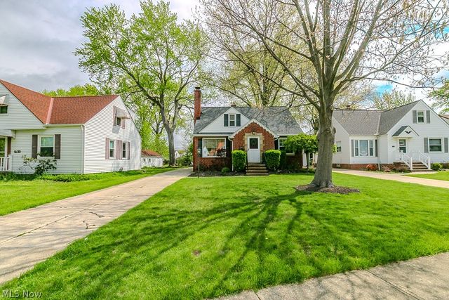 281 E 286th Street, Willowick, OH 44095