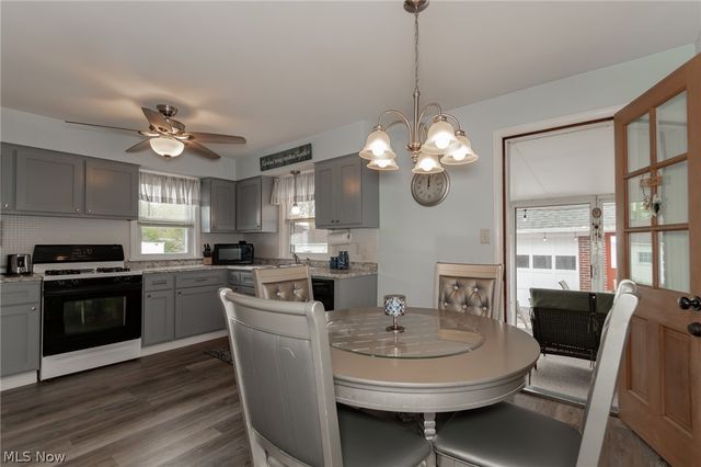 281 E 286th Street, Willowick, OH 44095