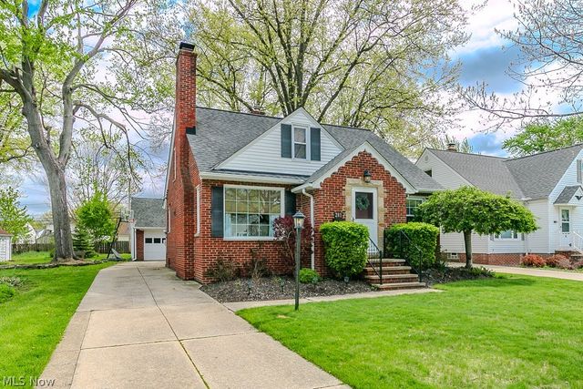 281 E 286th Street, Willowick, OH 44095