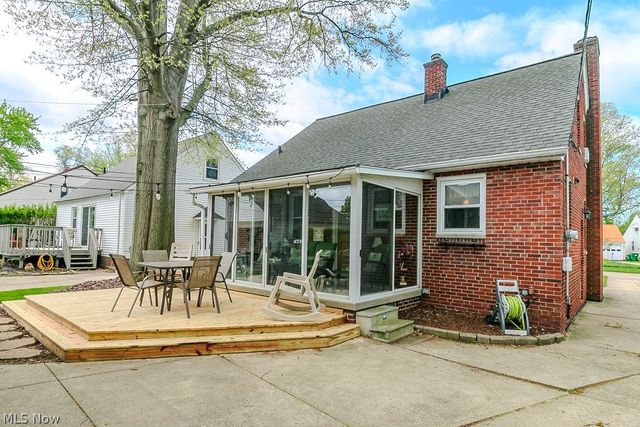 281 E 286th Street, Willowick, OH 44095