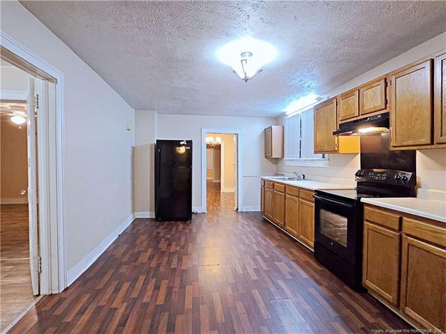 406 E Jenkins Street, Fayetteville, NC 28306