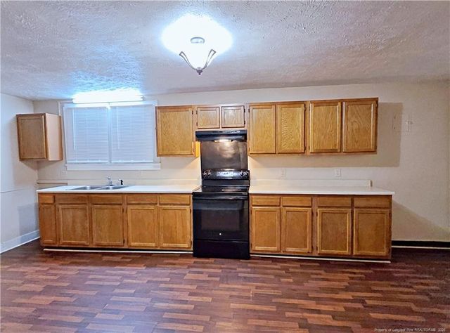 406 E Jenkins Street, Fayetteville, NC 28306