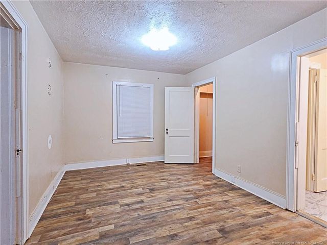 406 E Jenkins Street, Fayetteville, NC 28306