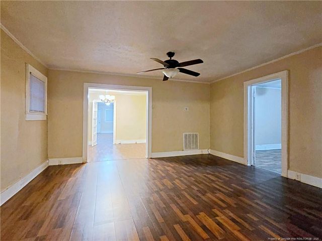 406 E Jenkins Street, Fayetteville, NC 28306