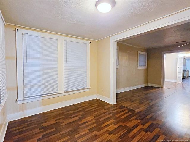 406 E Jenkins Street, Fayetteville, NC 28306