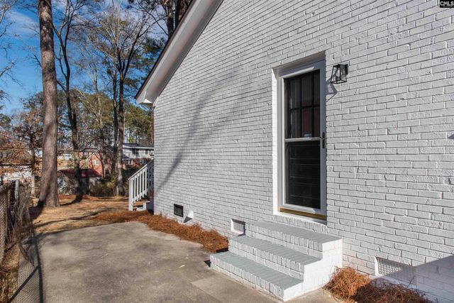 2135 Rolling Hills, Columbia, SC 29210