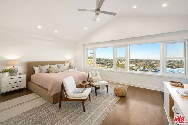 735 Lachman Lane, Pacific Palisades (los Angeles), CA 90272