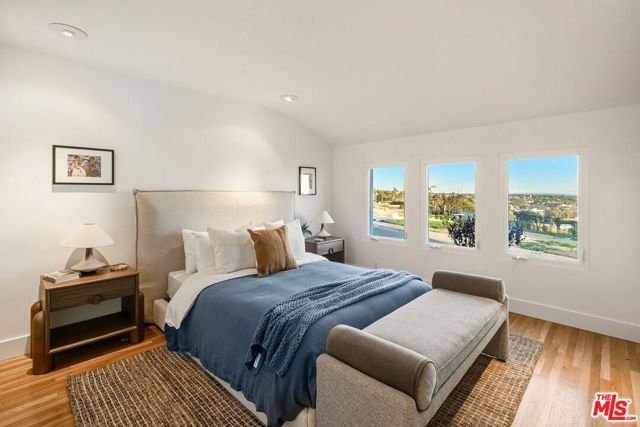 735 Lachman Lane, Pacific Palisades (los Angeles), CA 90272