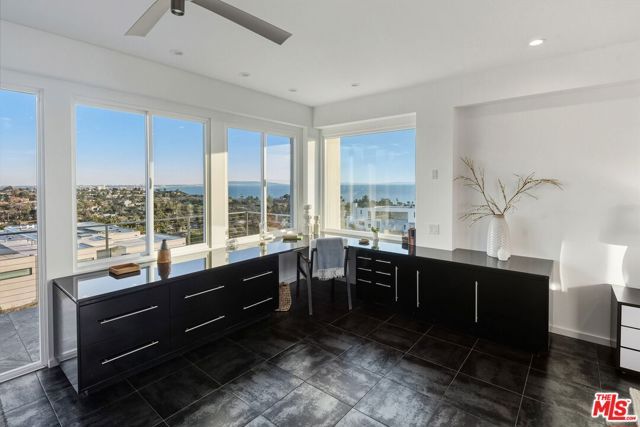 735 Lachman Lane, Pacific Palisades (los Angeles), CA 90272