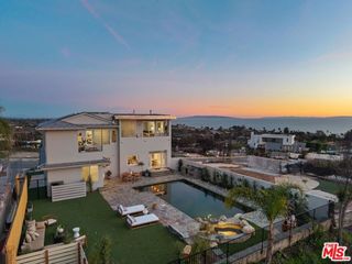 735 Lachman Lane, Pacific Palisades (los Angeles), CA 90272