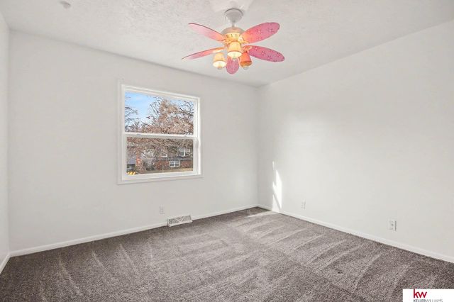 1417 N 146 Plaza, Omaha, NE 68154