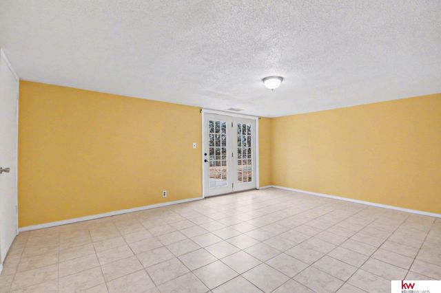 1417 N 146 Plaza, Omaha, NE 68154