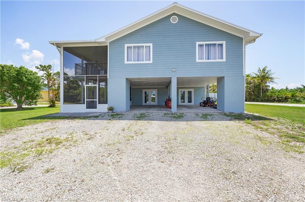 8500 Redwood DR, ST. JAMES CITY, FL 33956 — exterior