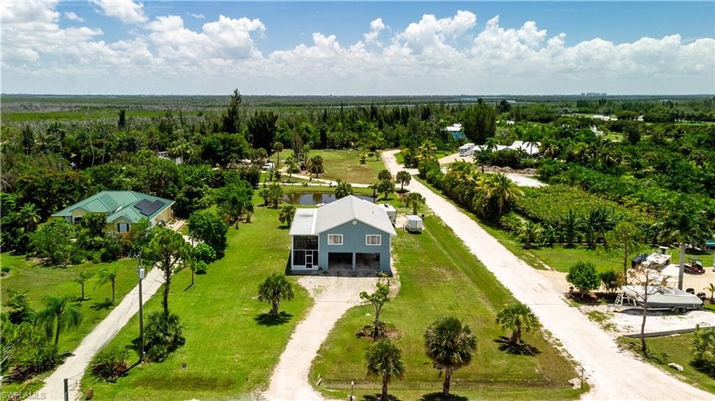 8500 Redwood DR, ST. JAMES CITY, FL 33956 — photo 3