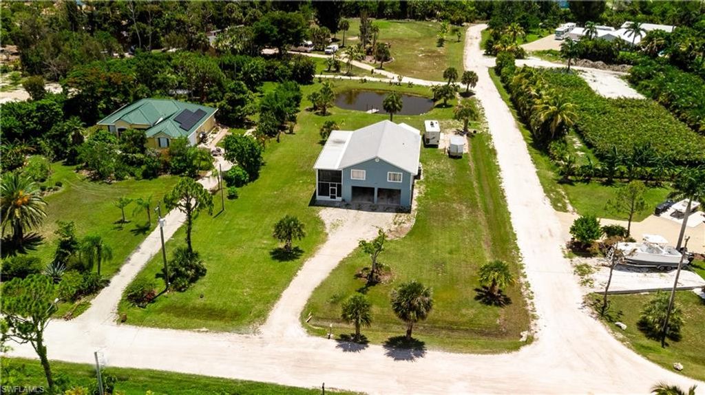 8500 Redwood DR, ST. JAMES CITY, FL 33956 — photo 4