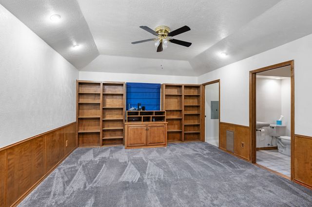 2201 Adams Drive, Arlington, TX 76011