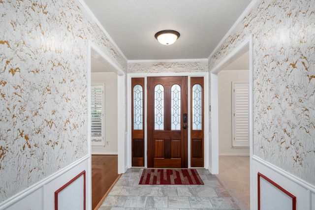 2201 Adams Drive, Arlington, TX 76011