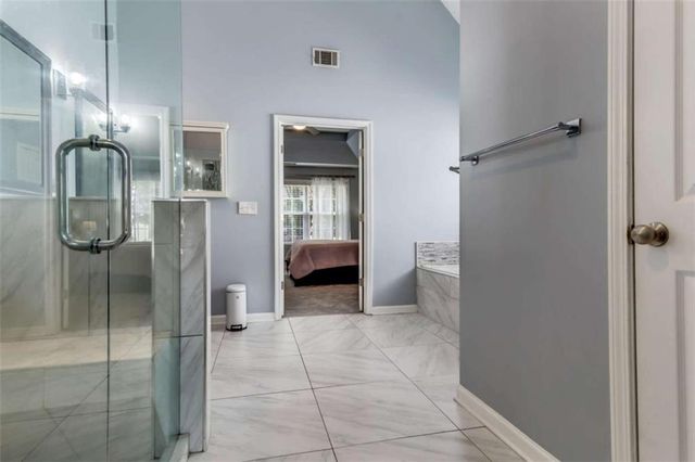 624 Lantern Park Lane, Scottdale, GA 30079
