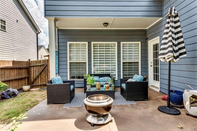 624 Lantern Park Lane, Scottdale, GA 30079