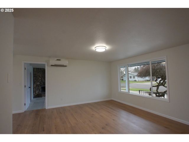 20375 Sw TAMMY Ct, Beaverton, OR 97078