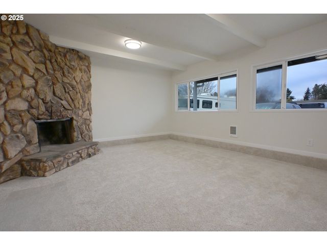 20375 Sw TAMMY Ct, Beaverton, OR 97078