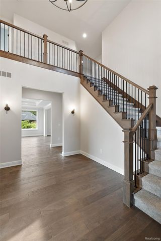 2166 Heidi Dr, Addison Township, MI 48370