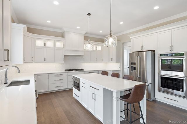 2166 Heidi Dr, Addison Township, MI 48370