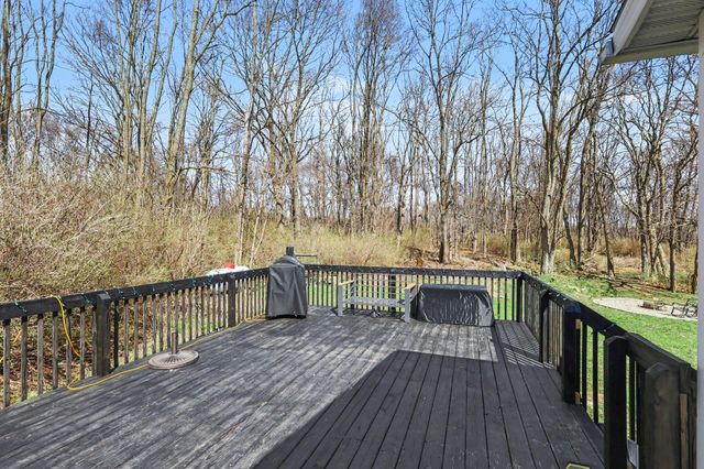 9491 Thorne Road, Horton, MI 49246