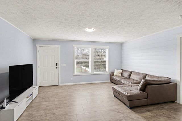 9491 Thorne Road, Horton, MI 49246