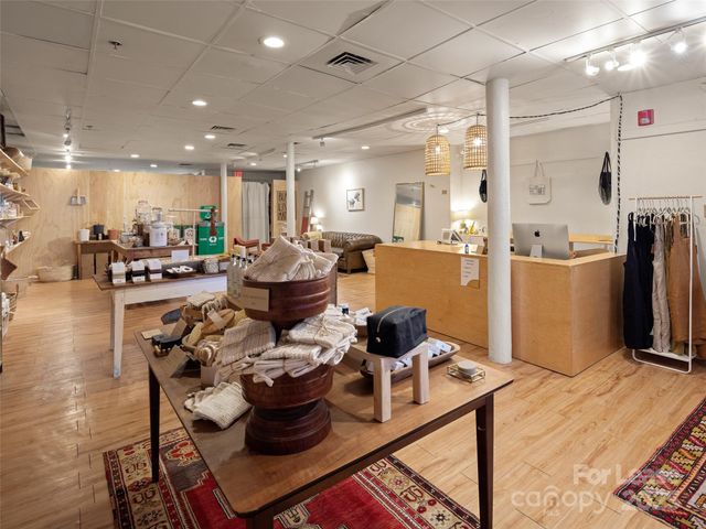 51 College Street 1A, Asheville, NC 28801