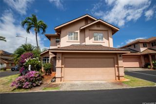 94-212 Huewai Place 61, Waipahu, HI 96797
