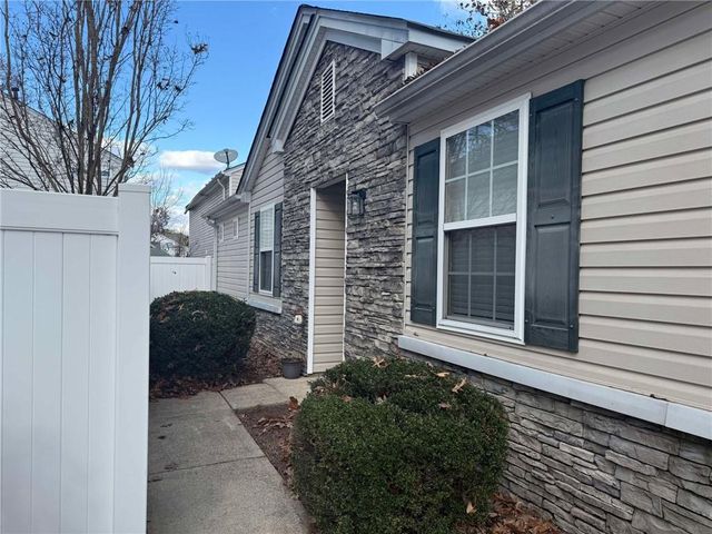128 Windcroft Lane NW, Acworth, GA 30101