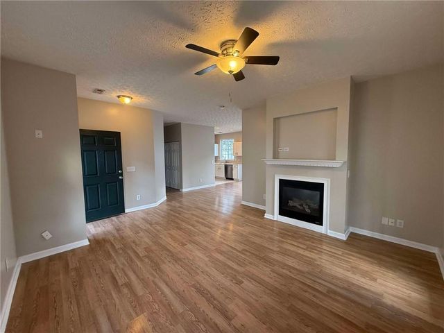 128 Windcroft Lane NW, Acworth, GA 30101