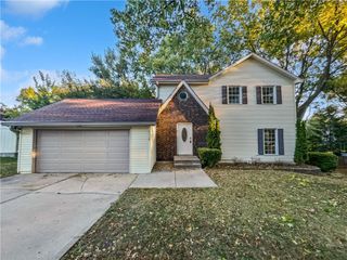 7518 76th Place, Kansas City, MO 64152
