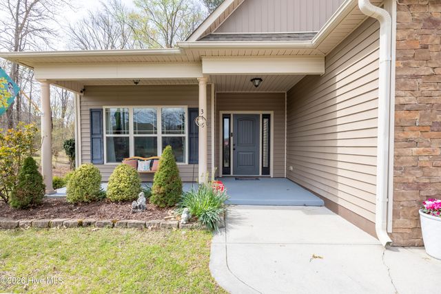 375 Victoria Drive, Chocowinity, NC 27817