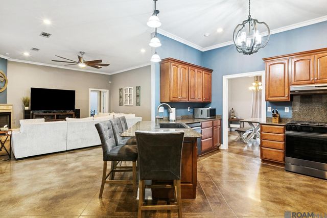 30241 Deaux Run, Albany, LA 70711