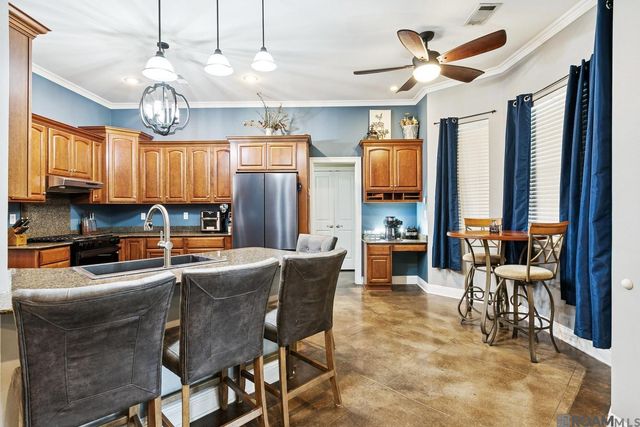 30241 Deaux Run, Albany, LA 70711