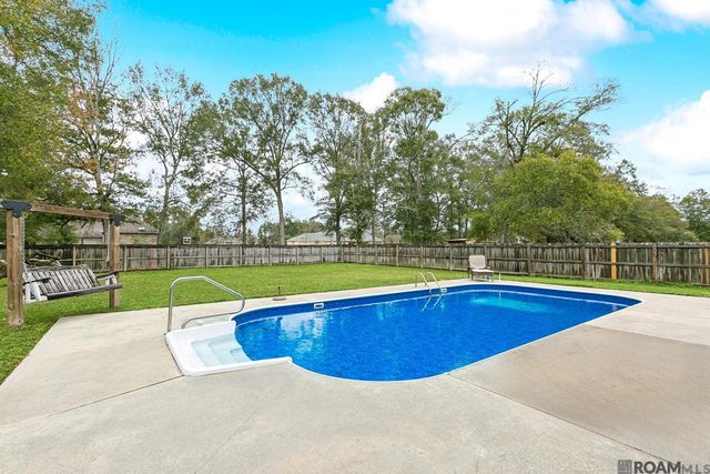 30241 Deaux Run, Albany, LA 70711