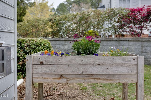 18 Lake Village Drive, Durham, NC 27713