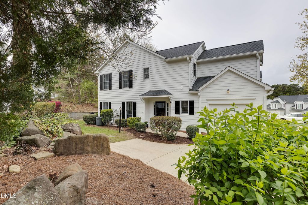 18 Lake Village Drive, Durham, NC 27713