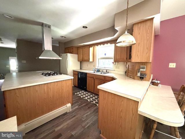 4868 CUMBERLAND HIGHWAY, Chambersburg, PA 17202
