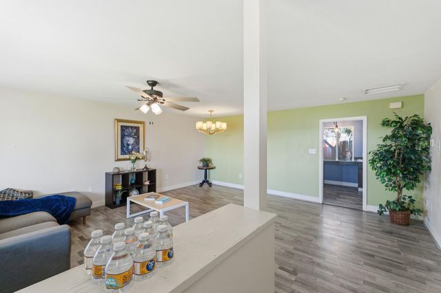 19520 Western Way, Madera, CA 93638