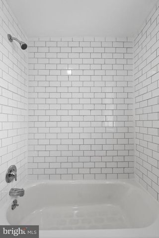 439 E 11TH AVE, Conshohocken, PA 19428