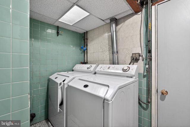 439 E 11TH AVE, Conshohocken, PA 19428