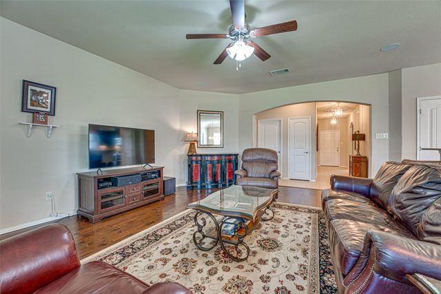 122 Althea Drive, Waxahachie, TX 75165