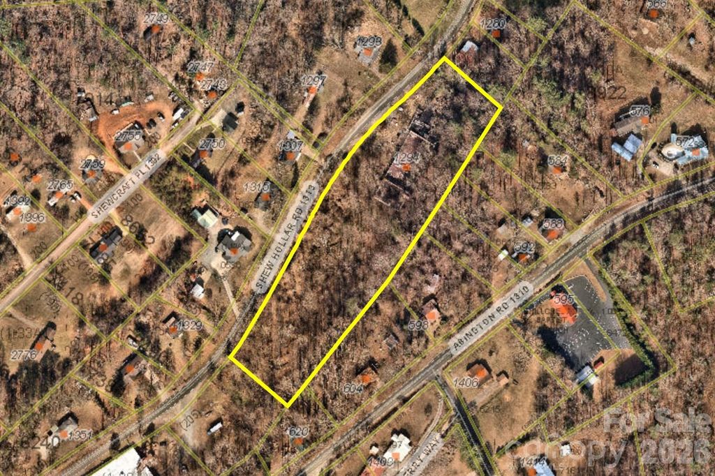 1294 Shew Hollar Road, Lenoir, NC 28645
