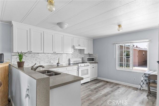 2131 W San Bernardino Road 46, West Covina, CA 91790